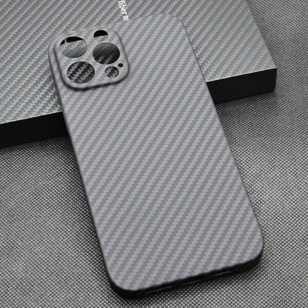 iPhone 15 PRO Premium Dry Carbon Fiber Case