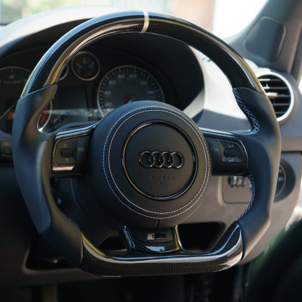 Audi S3 RS3 8P carbon steering wheel